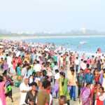 Kaanum-Pongal-people-celebrates-in-tourists-places-near