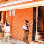 Madurai-near-merchant-home-500-Bowen-robbery-police-inquiry