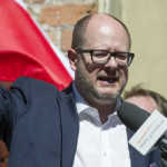 Polish-Mayor-Dies-After-Being-Stabbed-Onstage-at-Charity