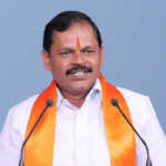 arjun-sampath-says-Palghova-offering-milk-to-the-devotees