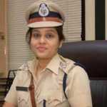 ex-DIG-Roopa-Sasikala-offer-do-jail-officer-on-action-take