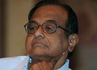ப.சிதம்பரம், கார்த்தி சிதம்பரத்தை கைது செய்ய தடை நீட்டிப்பு