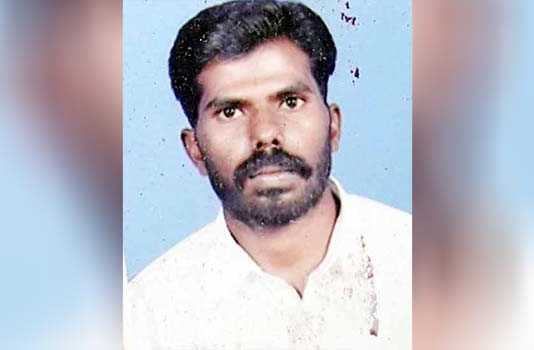 ஊத்துக்கோட்டையில் லாரி மோதி வியாபாரி பலி