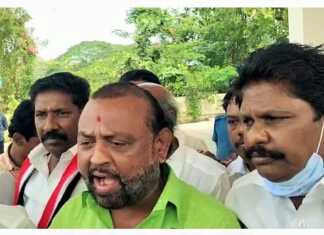 கும்கோணம் : திமுக, அதிமுக வினரிடையே கடும் வாக்குவாதம் .. உதவி தேர்தல் அலுவலரால் அதிமுக வேட்பாளர் வேட்பு மனு ஏற்பு !