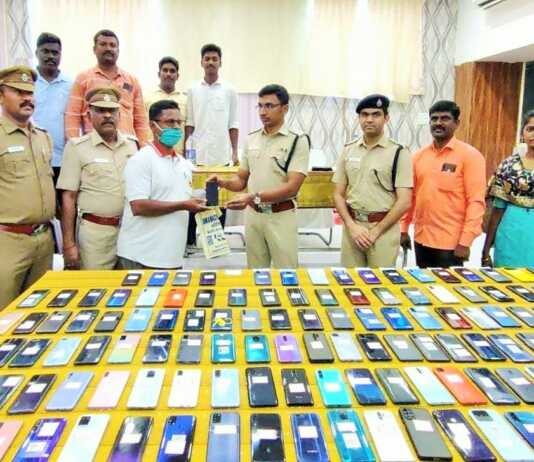 செங்கல்பட்டு மாவட்ட காவல்கண்காணிப்பாளரின் அதிரடி நடவடிக்கை … ரூ.32 லட்சம் மதிப்பிலான 174 செல்போன்கள் மீட்டு உரியவர்களிடம் ஒப்படைப்பு, சைபர் க்ரைம் புகாரில் குற்றவாளிகளின் வங்கி கணக்கில் ரூ.26 லட்சம் முடக்கம், ரூ.19 லட்சம் ரொக்கமாக மீட்பு !