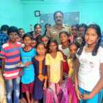 Chengalpattu Taluka Police Inspector who provided educational equipment to Boys Club Council School students-1 (2)