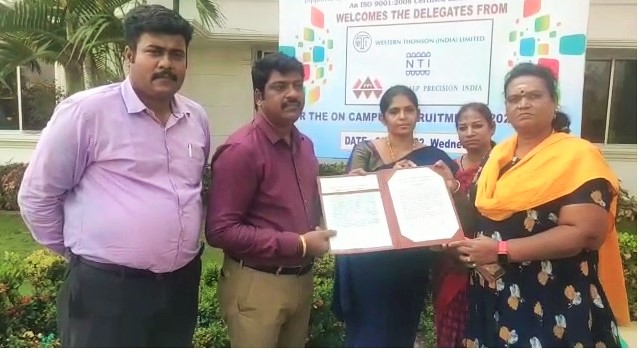 Contract consultation meeting to provide educational opportunities for transgender people on behalf of Puduvayal DJS College and Skill Development Training Center-pic (2)
