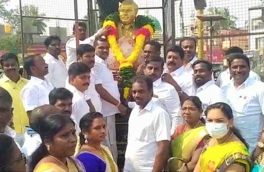 பொன்னேரியில் அமமுக ஐந்தாம் ஆண்டு தொடக்க விழா – பல்வேறு கட்சிகளில் இருந்து விலகி 50 க்கும் மேற்பட்ட பெண்கள் அமமுகவில் இணைந்தனர்