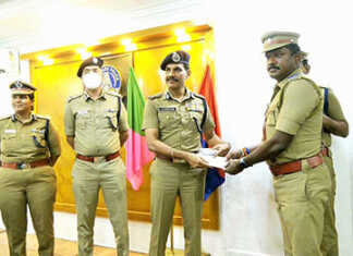 காஞ்சிபுரத்தில் காவல்துறை தலைமை இயக்குனர் சைலேந்திரபாபு தலைமையில் ஆய்வு கூட்டம் : அர்பணிப்பு உணர்வுடன் நற்செயலாற்றிய 10 குழுக்களை சார்ந்த சிறந்த காவலர்களுக்கு ரொக்க வெகுமதி மற்றும் பாராட்டு