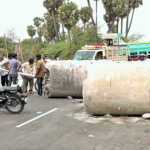 Kanchipuram motorists suffer due to sudden railway gate work without warning … People open the new flyover that was on the verge of opening-3 (2)