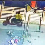 Kottivakkam Cellphone flush with a woman who was walking in the afternoon – the handcuffs of the two who followed on a two-wheeler-1 (2)