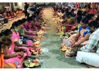 மகாசிவராத்திரியை முன்னிட்டு கும்பகோணம் ஸ்ரீநாகேஸ்வரசுவாமி திருக்கோயிலில் 300 க்கும் மேற்பட்ட பெண்கள் பங்கேற்று 1008 சிவநாம அர்ச்சனை ..