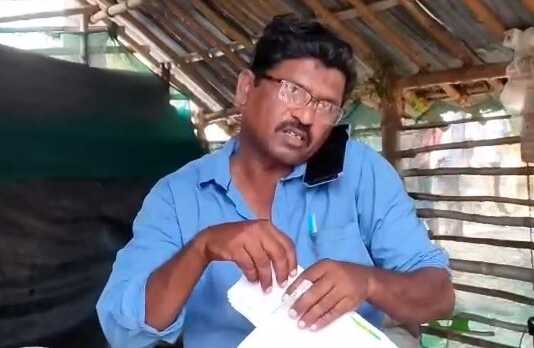 துக்கட்சி கிராமத்தில் அரசு நேரடி நெல் கொள்முதல் நிலையத்தில் வெளி மாநில நெல் கொள்முதல் … கும்பகோணம் கோட்ட நுகர்பொருள் வாணிபக் கழக நிர்வாகம் 250 நெல் மூட்டைகளை பறிமுதல் செய்து நடவடிக்கை …