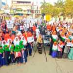 Tamil Nadu Tawheed Jamaat protests in Avadi on behalf of Tiruvallur West District – Women and children wearing tricolor hijabs waving the national flag-4 (2)