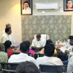 Ward members including Arani Municipal Council Chairman and Deputy Chairman met the Ponneri MLA in his honor-1 (2)