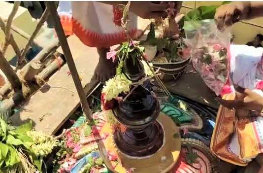 ஆடுதுறை : ஸ்ரீவிசாலாட்சி அம்பிகா சமேத ஸ்ரீவிஸ்வநாதசுவாமி திருக்கோயில் மகா கும்பாபிஷேகம்..