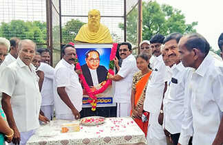 பேரூர் திமுகவினர் சார்பில் சமத்துவ நாளாக கொண்டாடப்பட்ட அண்ணல் அம்பேத்கரின் 131வது பிறந்த நாள் விழா –