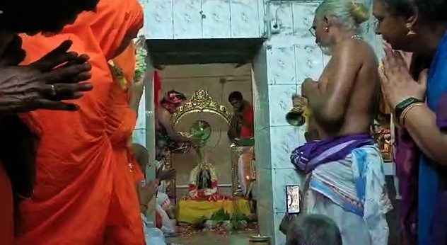 Gokanathanayaki Sametha Kailasanathar Temple Kumbabhishekam Ceremony at Manjakudi - Crowds of devotees participated and worshiped the deity-pic2 (2)
