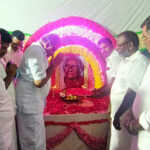 Gummidipoondi Tiruvallur North District Tamaga leader’s mother portrait unveiled – Tamaga party leader GK Vasan opens and pays homage to the film (2)