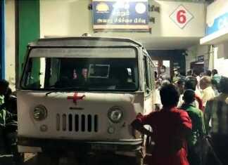 திருவாரூர் : சத்துணவு சாப்பிட்ட அரசுப்பள்ளி மாணவர்களுக்கு வாந்தி மயக்கம் : 30 க்கும் மேற்பட்ட மாணவர்கள் கும்பகோணம் அரசு மருத்துவ மனையில் சிகிச்சைக்கு அனுமதி ..