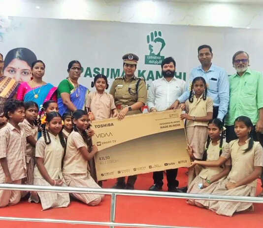 வசதி இல்லாதவர்களும் நன்றாகப் படித்து வாழ்க்கையில் உயர்ந்திருக்கிறார்கள் : தியாகி நடுநிலைப்பள்ளி மாணவர்களுடனான காஞ்சிபுரம் டி.ஐ.ஜி உரையாடல் ..
