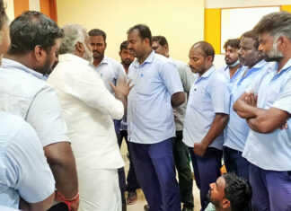 திருவள்ளூர் : ஐ.பி.பி.எல் தொழிற்சாலை நிறுவனத்துடன், ஊழியர்கள் கோரிக்கையை சுமூகமான பேச்சு வார்த்தை நடத்தி தீர்வு கண்ட பொன்னேரி எம்.எல்.ஏ துரை சந்திரசேகர் … பெரும் மகிழ்சியில் ஊழியர்கள்