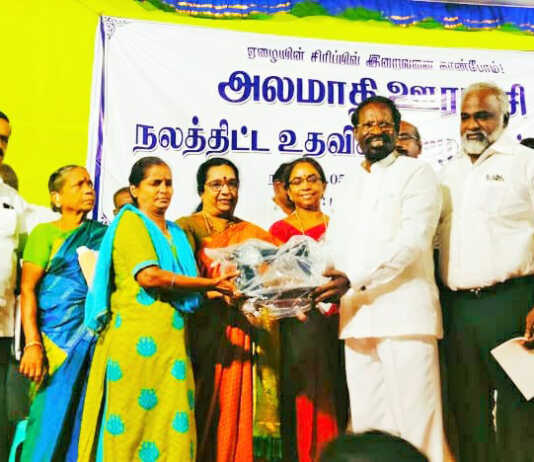அலமாதி ஊராட்சியில் ஆயிரம் மகளிருக்கு பல்வேறு நலத்திட்ட உதவிகள் வழங்கி கொண்டாடப்பட்ட உலக அன்னையர் தினம் !