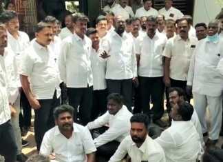 வழக்கறிஞர்கள் சங்கம் சார்பில் கும்பகோணம் துணைக் காவல் கண்காணிப்பாளர் அலுவலகம் முன்பு முற்றுகைப் போராட்டம் ..