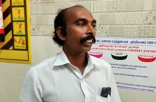 திருப்புவனம் பகுதியில் பாம்புக் கடித்த நபர் பாம்புடன் சிகிச்சைக்கு வந்ததால் மருத்துவனையில் பரபரப்பு ..