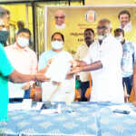 Member of the Legislative Assembly Duraichandrasekhar presented welfare assistance to 379 beneficiaries of the Jamabandhi Closing Ceremony held in Ponneri area-3 (2)