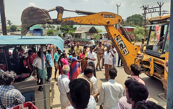 Tiruvallur Ten days for occupiers to vacate state-owned land worth Rs 3 crore (2)