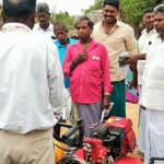 100% Subsidy of Fertilizers under Kuruvai Synthesis Project held in Madhukur circle – Pattukottai MLA Annadurai presented to the farmers-7 (2)