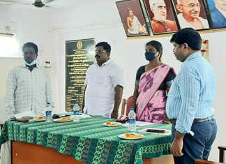 சோழவரம் ஊராட்சி ஒன்றியக்குழு மன்றத்தில் நடைப்பெற்ற கவுன்சிலர் கூட்டம் ..