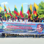 Demonstration on behalf of Tamil Nadu Life Rights Party against toll hike at Navalur toll plaza-pic (2)