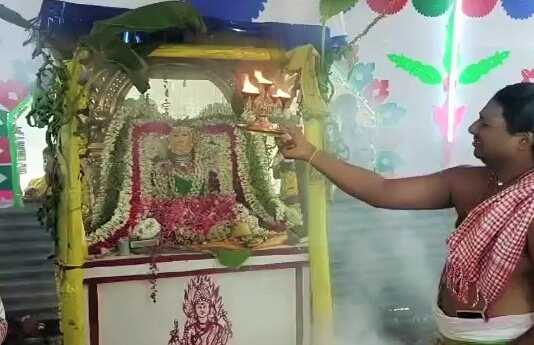 குடவாசல் : சேங்கானூர் ஸ்ரீ மகா முத்துமாரியம்மன் ஆலய அஷ்டபந்தன மகா கும்பாபிஷேகம் ..