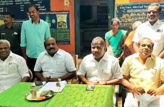 குறுவைத் தொகுப்பு திட்டத்தின் கீழ் துகிலி, கோட்டூர், திருலோகி வட்டார விவசாயிகளுக்கு நூறு சதவீத மானியத்தில் விவசாய இடுப்பொருள்கள் வழங்கும் விழா ..