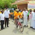 Namakkal Solid waste management cycle rally held at Mallasamudra-2 (2)