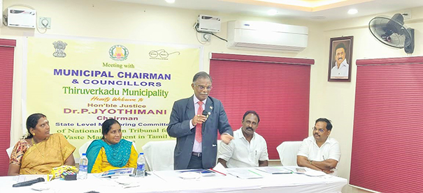 State Monitoring Committee Chairman of Green Tribunal for Solid Waste Management in Tiruvekadu Municipality Justice Jyotimani reviewed solid waste management-pic (2)