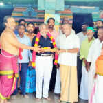 The sentimental appreciation ceremony given by the public to the government doctor who is retiring after serving well-2 (2)