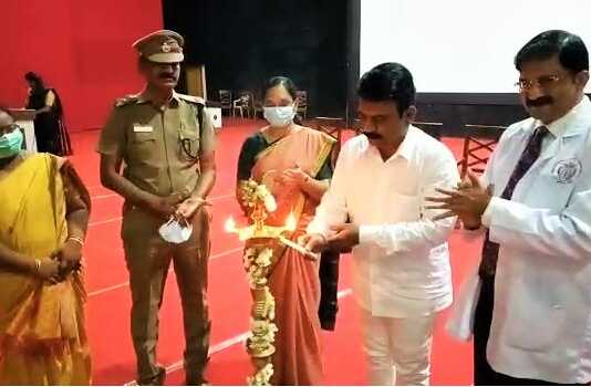 காஞ்சிபுரம் மாவட்ட காவல்துறை சார்பில் தனியார் மருத்துவக் கல்லூரியில் நடைப்பெற்ற போதைப்பொருள் ஒழிப்பு விழிப்புணர்வு கருத்தரங்கம் ..