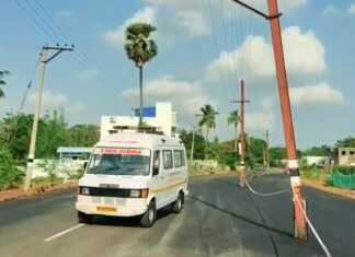 தென்னூர் சாலை விரிவாக்கப் பணியில் நெடுஞ்சாலை துறையின் அவசரம் மற்றும் அலட்சியம் : பெரும் விபத்தை ஏற்படுத்த காத்திருக்கும் எட்டு மின்கம்பங்கள் !