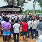 Parantur Airport Issue The meeting held on behalf of the AIADMK, even if the Chief Minister comes and negotiates, we will not leave our place-2 (2)