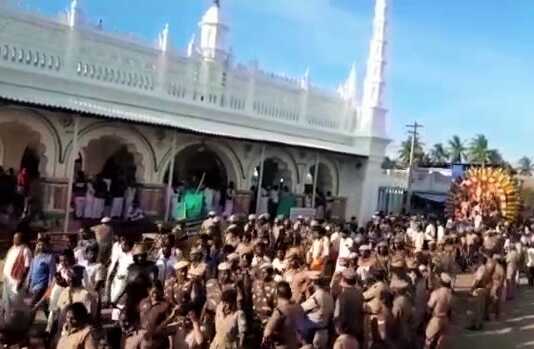 திருவாரூர் மாவட்டம் முத்துப்பேட்டையில் நடைப்பெற்ற மாபெரும் விநாயகர் ஊர்வலம்