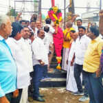 Anna’s birthday party held in Ponneri – DMK and AIADMK parties honored by garlanding-2 (2)