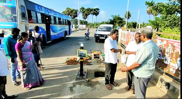 Anti-corruption police and highway department conducted a surprise inspection of the roads in connection with the construction work of the new bus station in Tiruvarur-pic (2)