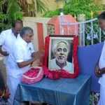 DMK and AIADMK pay tribute to Anna on her 114th birthday by garlanding her statue in Tiruvarur-1 (2)