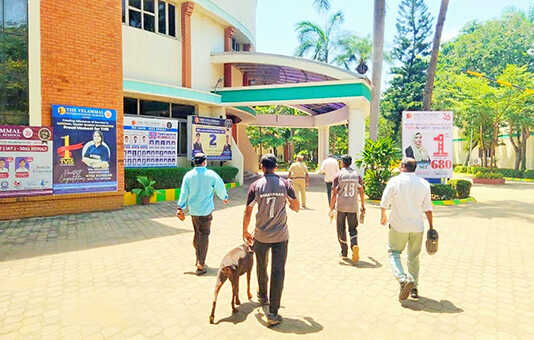 பஞ்செட்டி வேலம்மாள் தனியார் பள்ளியில் வெடிகுண்டு மிரட்டல் புரளியால் … மூன்று நாட்கள் பள்ளிகளுக்கு விடுமுறை…