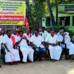 A continuous hunger strike was held on behalf of the Marxist Communist Party in Poonairupu panchayat area demanding the fulfillment of a long-standing demand-p2 (2)