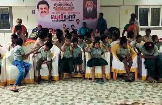 இலவச மருத்துவ முகாம் அமைத்தும், மரக்கன்றுகள் மற்றும் ஆயிரம் பேர்களுக்கு தொடர் நலத்திட்ட உதவிகள் வழங்கியும் கும்பகோணம் உதயநிதி ஸ்டாலின் ரசிகர் மன்றத்தின் சார்பில் நடைப்பெற்ற விழா ..