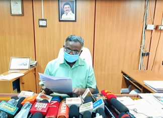 திருவாரூர் மருத்துவக்கல்லூரியில் சுயநினைவு இழந்த குழந்தை குறித்து மருத்துவ கல்லூரி முதல்வர் செய்தியாளர்களுக்கு அளித்த பேட்டி..